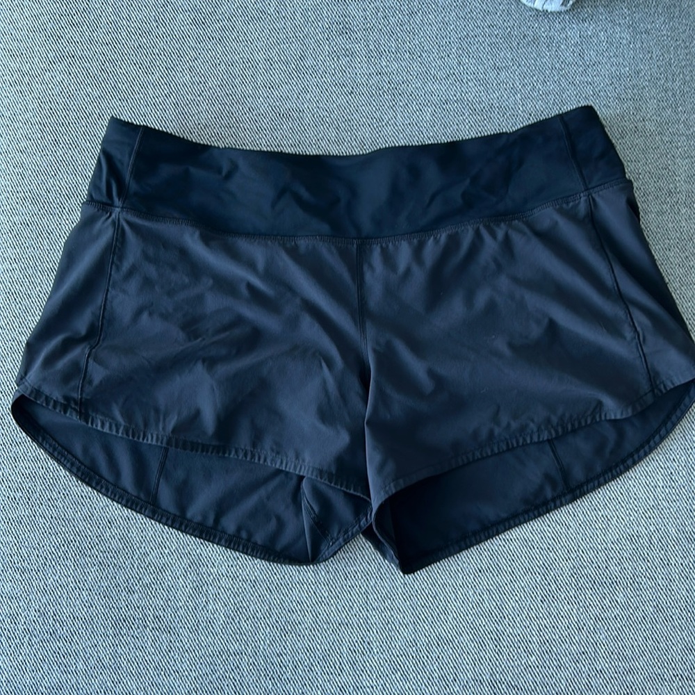Black Lululemon shorts